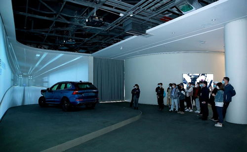 探索沃爾沃工廠, 嘗嘗 最貴的 成都特產